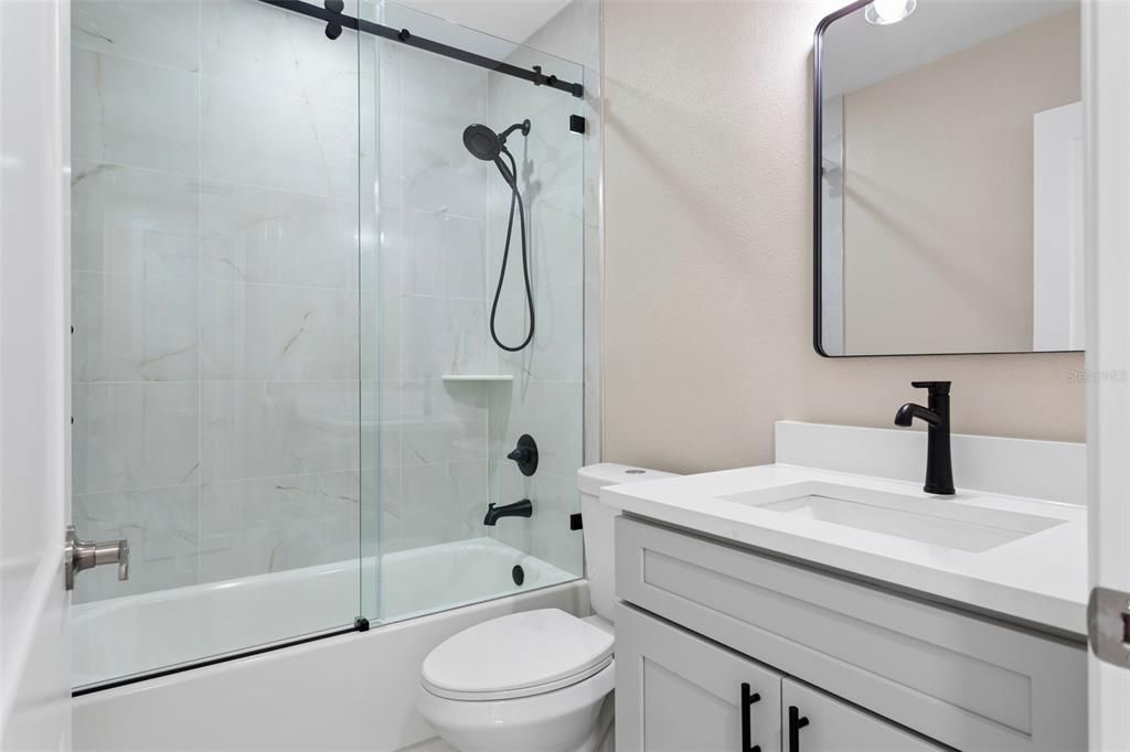 En Venta: $449,000 (3 camas, 2 baños, 1172 Pies cuadrados)