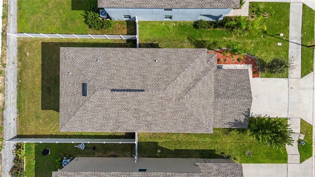 En Venta: $350,000 (4 camas, 2 baños, 2073 Pies cuadrados)