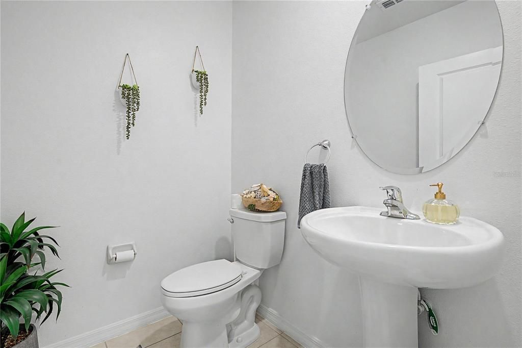 En Venta: $350,000 (4 camas, 2 baños, 2073 Pies cuadrados)
