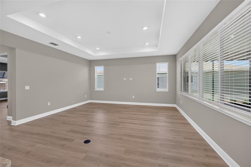 En Venta: $527,535 (2 camas, 2 baños, 2145 Pies cuadrados)