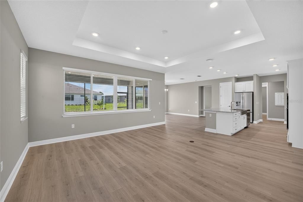 En Venta: $527,535 (2 camas, 2 baños, 2145 Pies cuadrados)