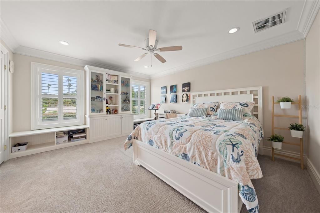 For Sale: $2,999,000 (4 beds, 3 baths, 3590 Square Feet)