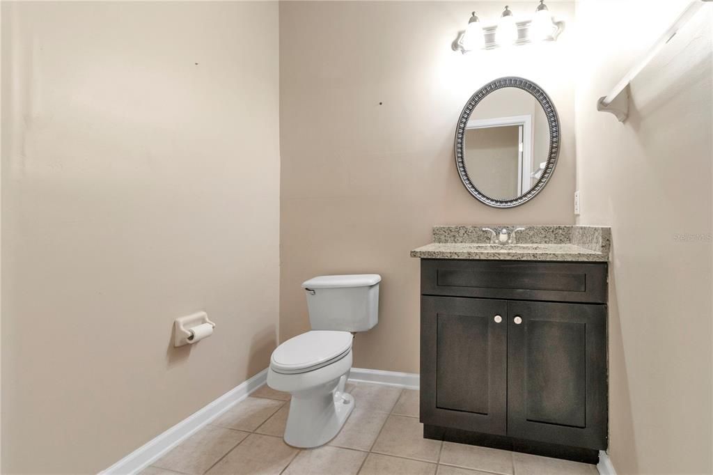 For Rent: $3,000 (3 beds, 2 baths, 1985 Square Feet)