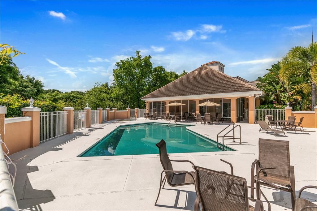 For Rent: $3,000 (3 beds, 2 baths, 1985 Square Feet)