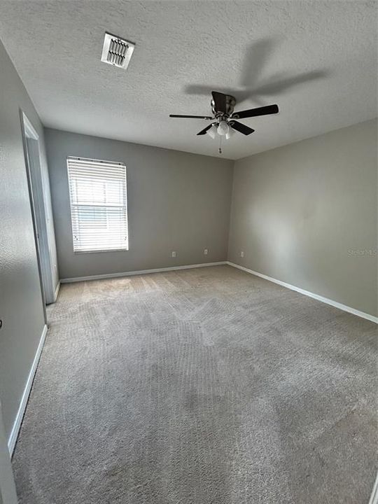 For Rent: $3,800 (5 beds, 3 baths, 3519 Square Feet)
