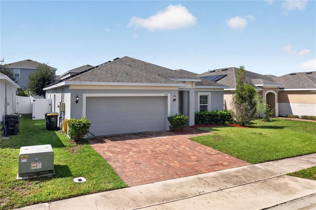 En Venta: $379,900 (3 camas, 2 baños, 1717 Pies cuadrados)