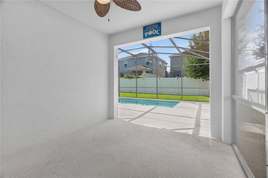 En Venta: $379,900 (3 camas, 2 baños, 1717 Pies cuadrados)