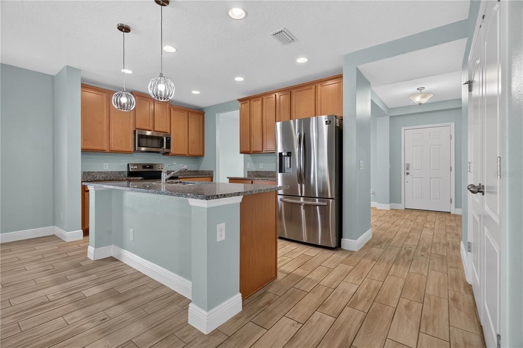 En Venta: $379,900 (3 camas, 2 baños, 1717 Pies cuadrados)