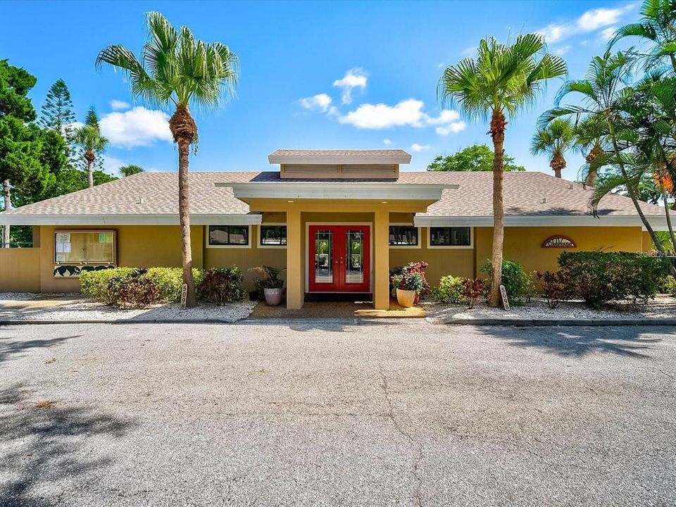 En Venta: $249,900 (2 camas, 2 baños, 1074 Pies cuadrados)