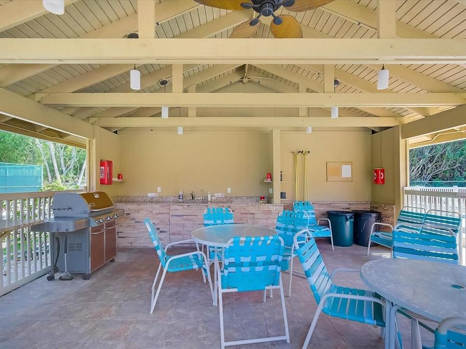 En Venta: $249,900 (2 camas, 2 baños, 1074 Pies cuadrados)