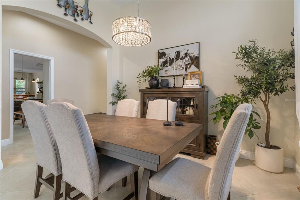 For Sale: $865,000 (4 beds, 3 baths, 3550 Square Feet)