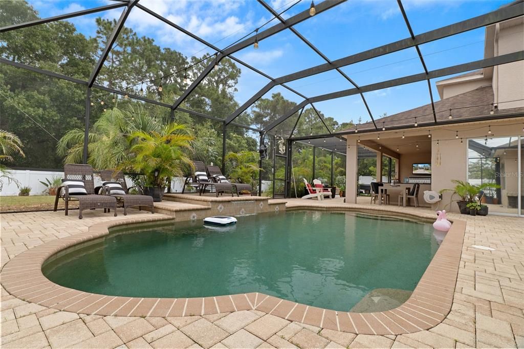 For Sale: $865,000 (4 beds, 3 baths, 3550 Square Feet)
