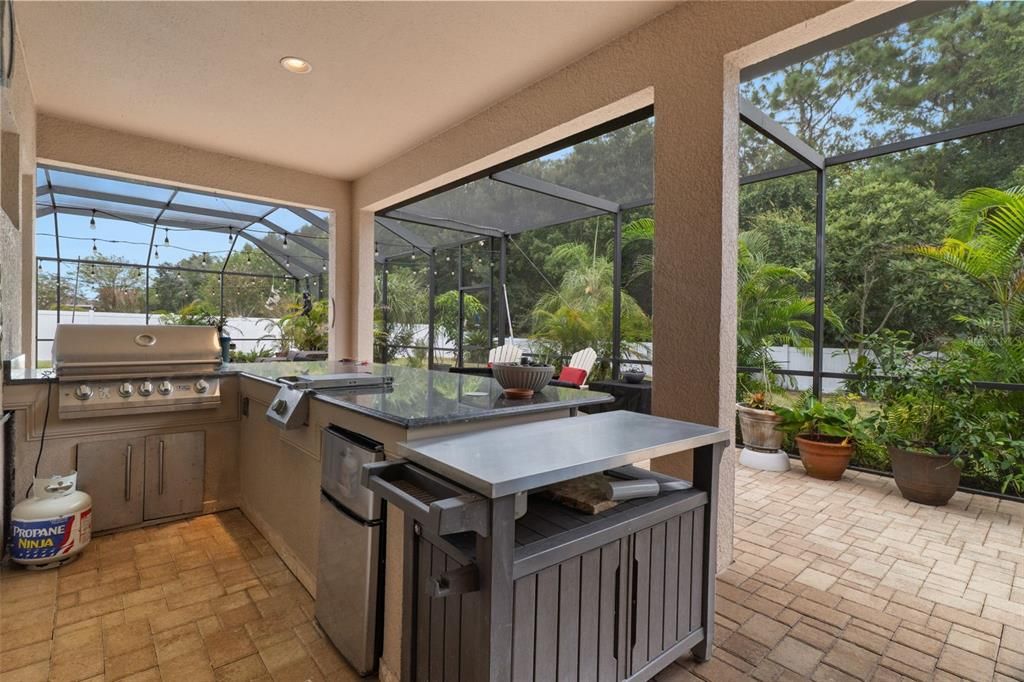 For Sale: $865,000 (4 beds, 3 baths, 3550 Square Feet)