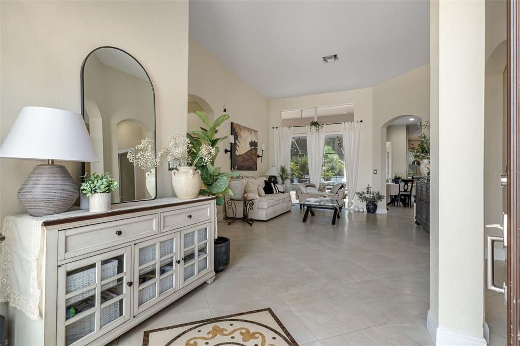 For Sale: $865,000 (4 beds, 3 baths, 3550 Square Feet)