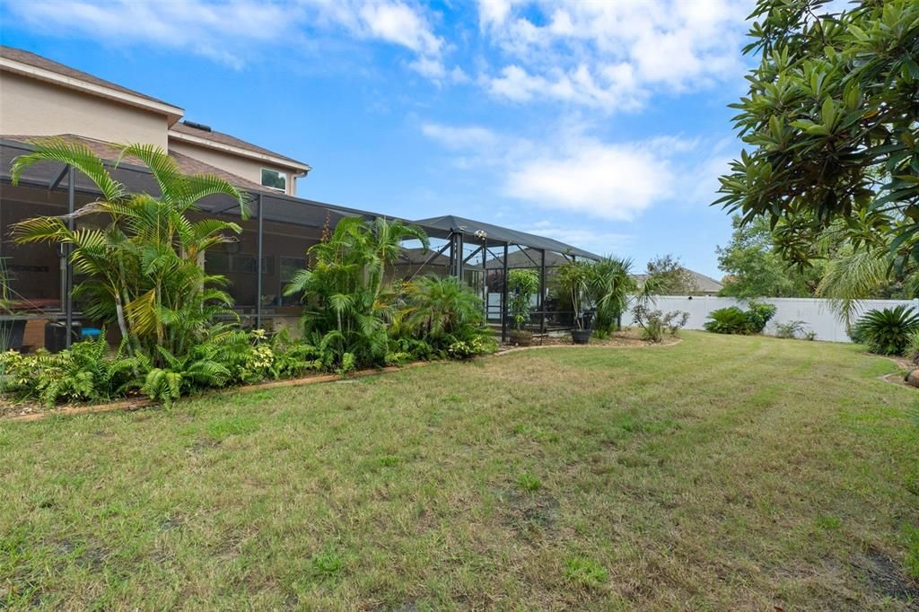 For Sale: $865,000 (4 beds, 3 baths, 3550 Square Feet)