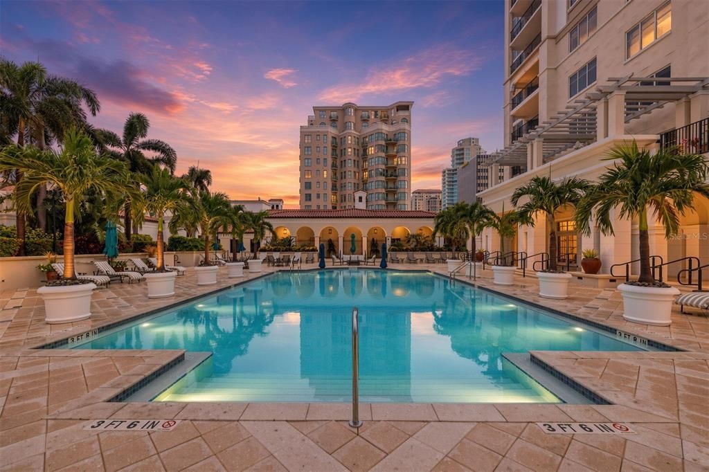For Sale: $2,750,000 (3 beds, 3 baths, 2757 Square Feet)