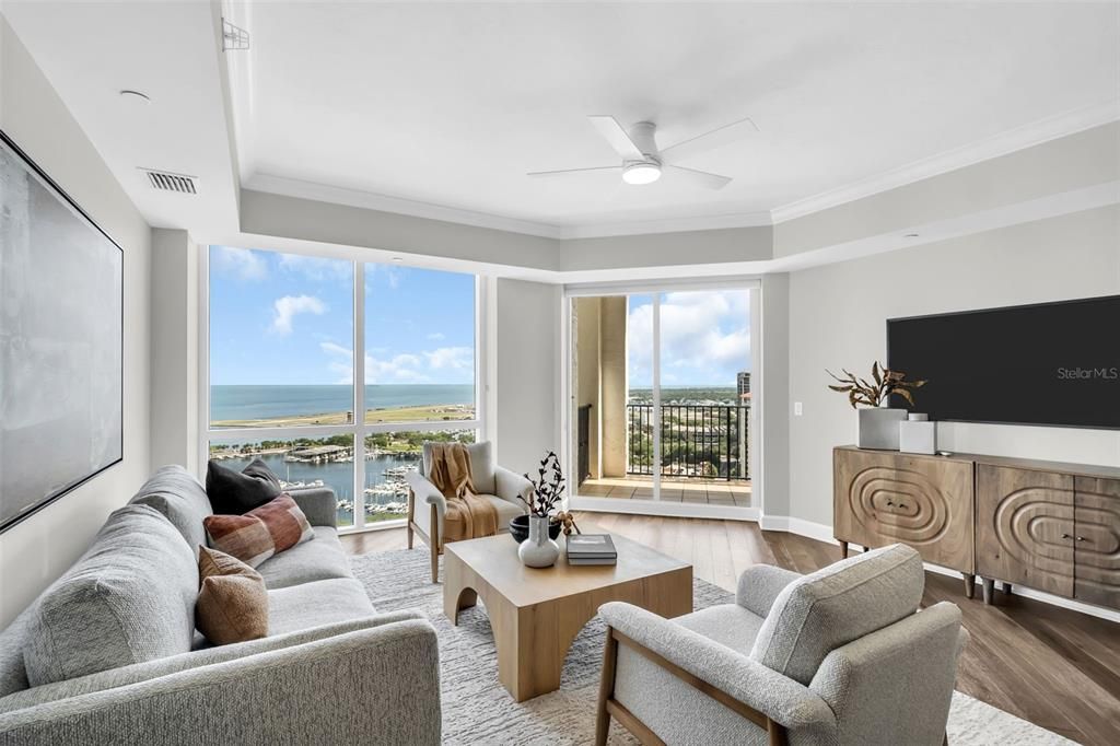 For Sale: $2,750,000 (3 beds, 3 baths, 2757 Square Feet)