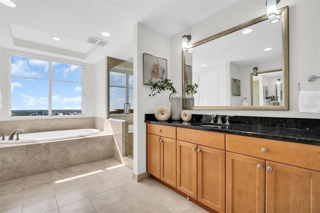 For Sale: $2,750,000 (3 beds, 3 baths, 2757 Square Feet)