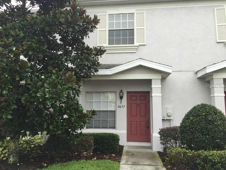 For Sale: $230,000 (2 beds, 2 baths, 1071 Square Feet)