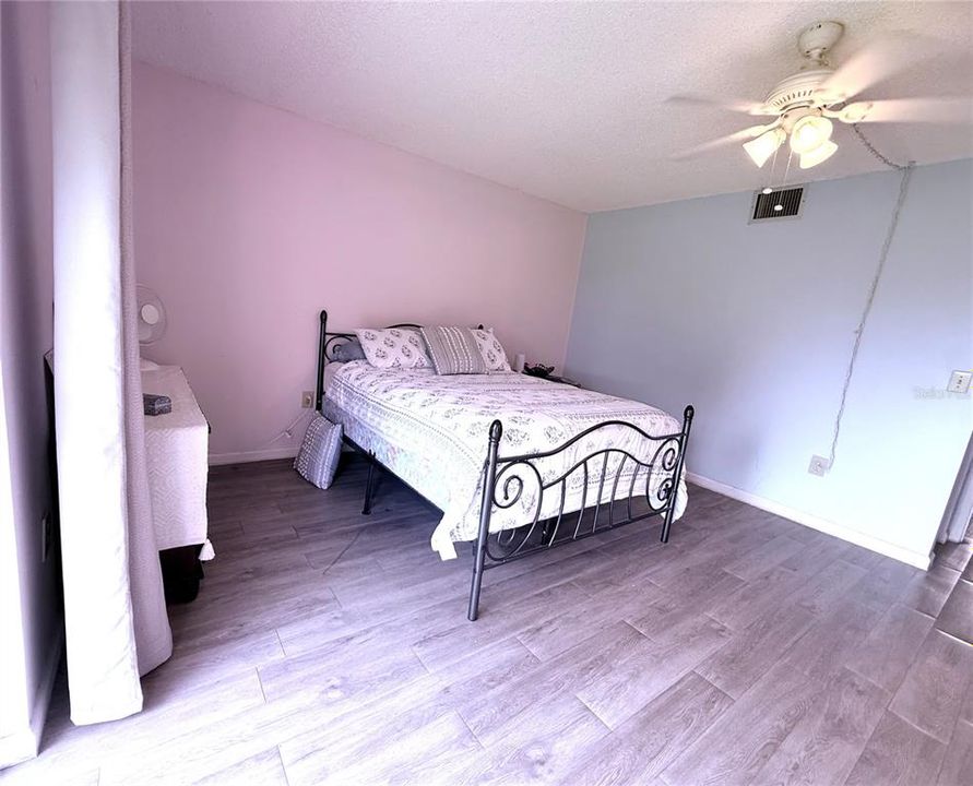 En Venta: $98,000 (2 camas, 2 baños, 1120 Pies cuadrados)