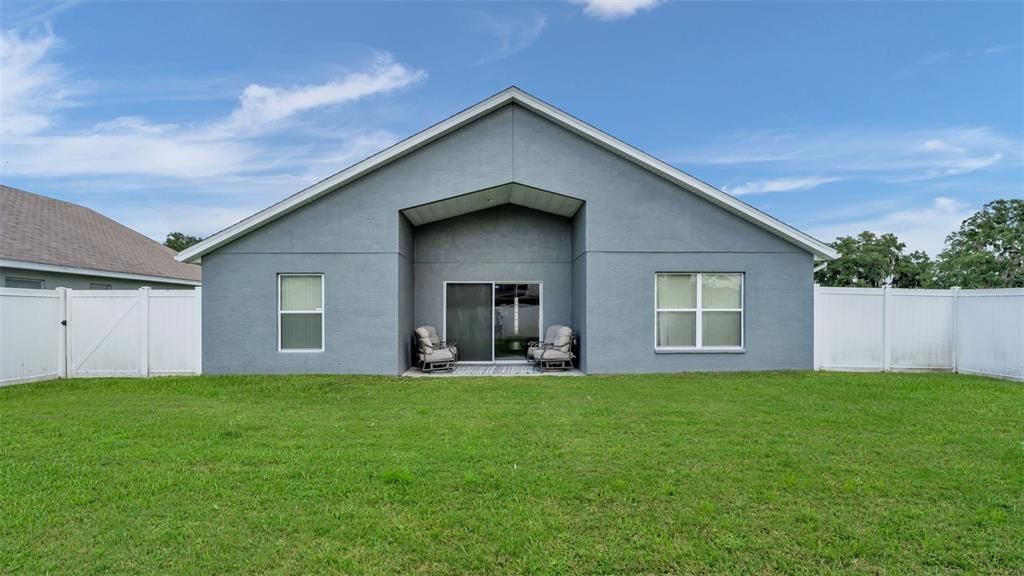 На продажу: $314,900 (3 спален, 2 ванн, 1573 Квадратных фут)
