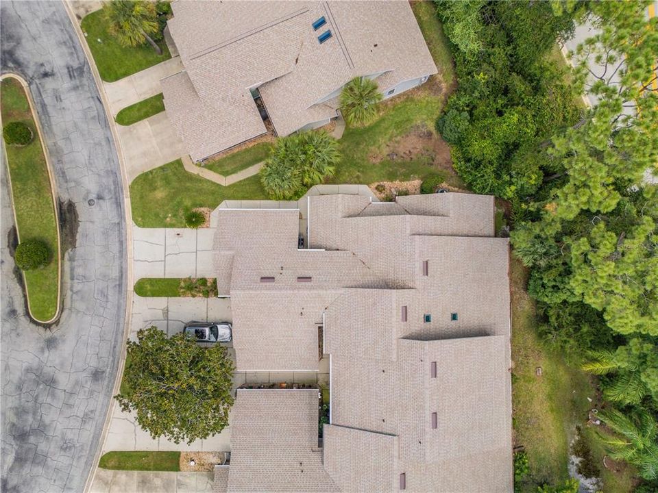 На продажу: $299,000 (2 спален, 2 ванн, 1171 Квадратных фут)