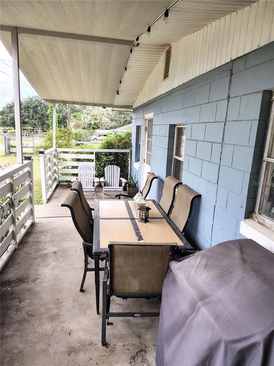 For Sale: $230,000 (3 beds, 1 baths, 1404 Square Feet)