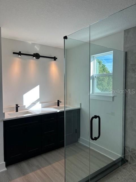 For Sale: $549,000 (3 beds, 2 baths, 1686 Square Feet)