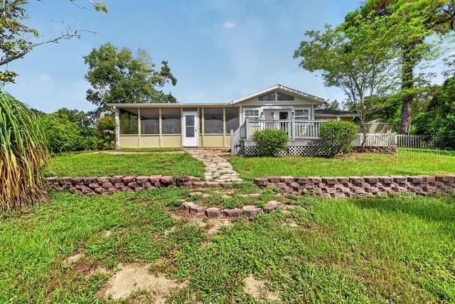 For Sale: $289,000 (3 beds, 2 baths, 1669 Square Feet)