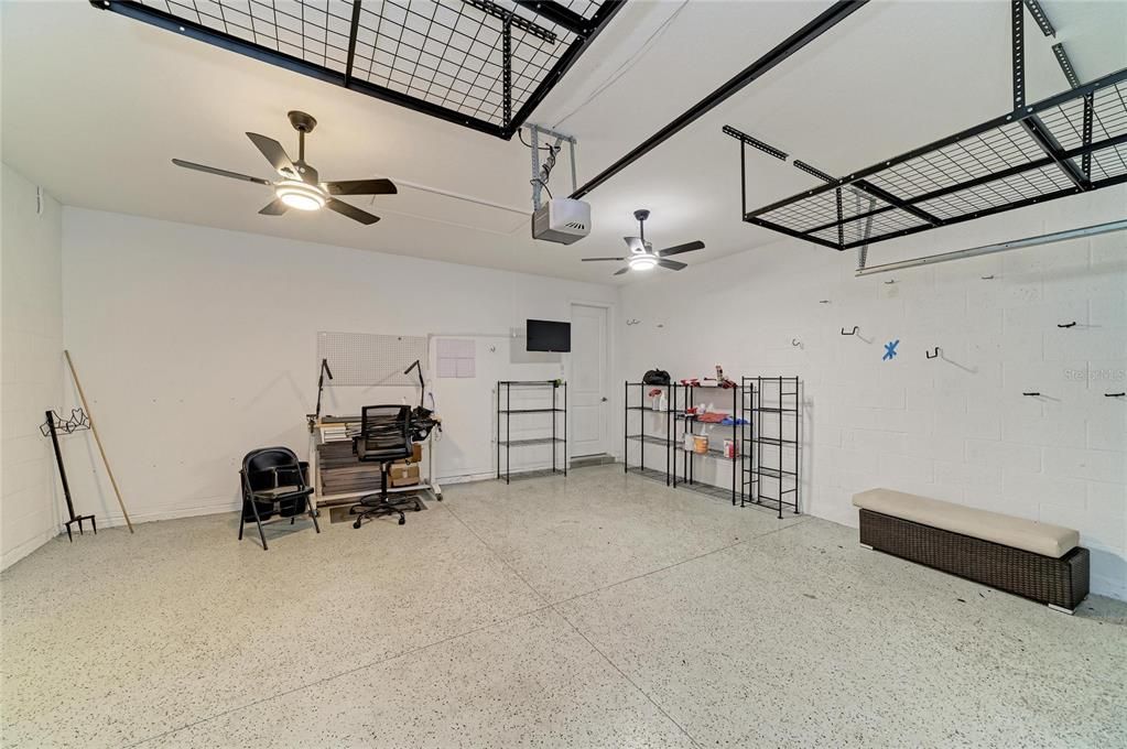 En Venta: $479,000 (4 camas, 3 baños, 2636 Pies cuadrados)