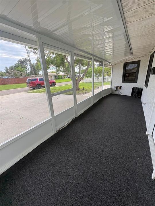 For Rent: $2,300 (2 beds, 1 baths, 1363 Square Feet)