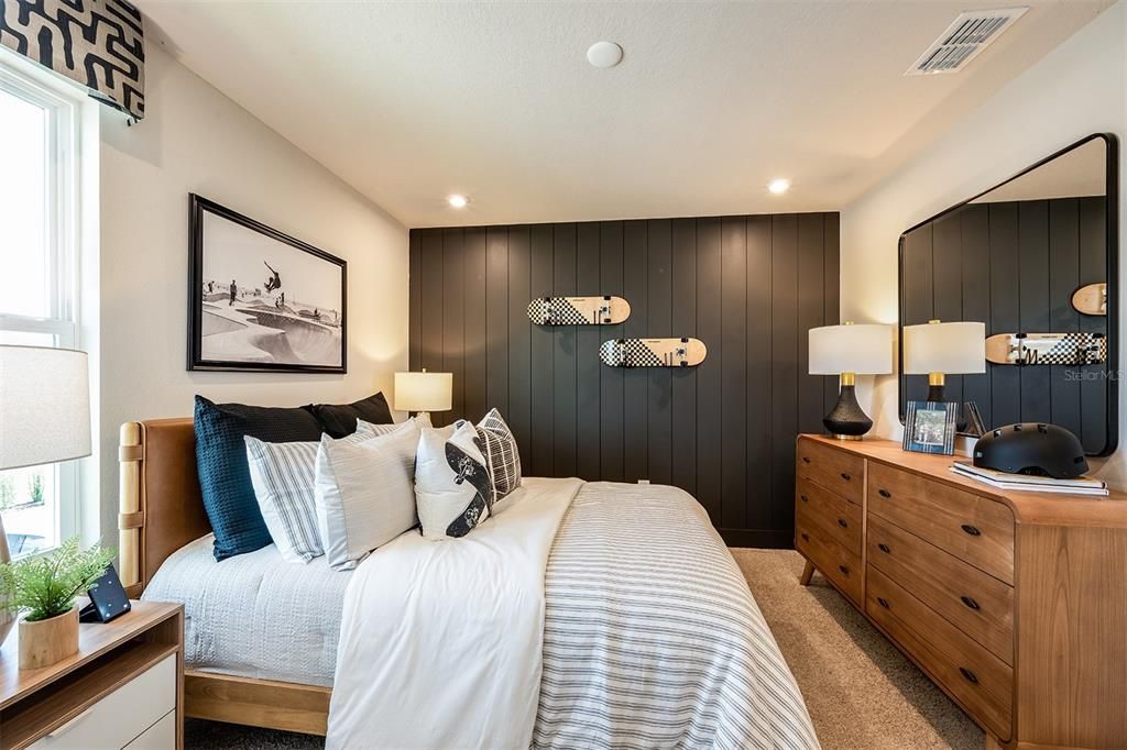 For Sale: $403,104 (4 beds, 3 baths, 2323 Square Feet)