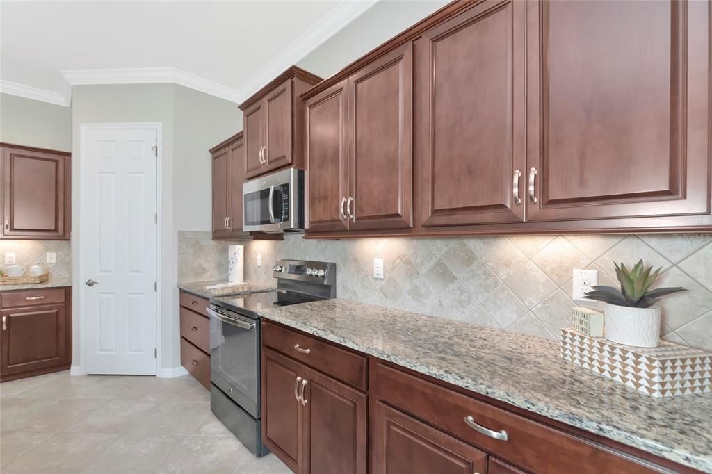 For Sale: $769,000 (4 beds, 3 baths, 2779 Square Feet)