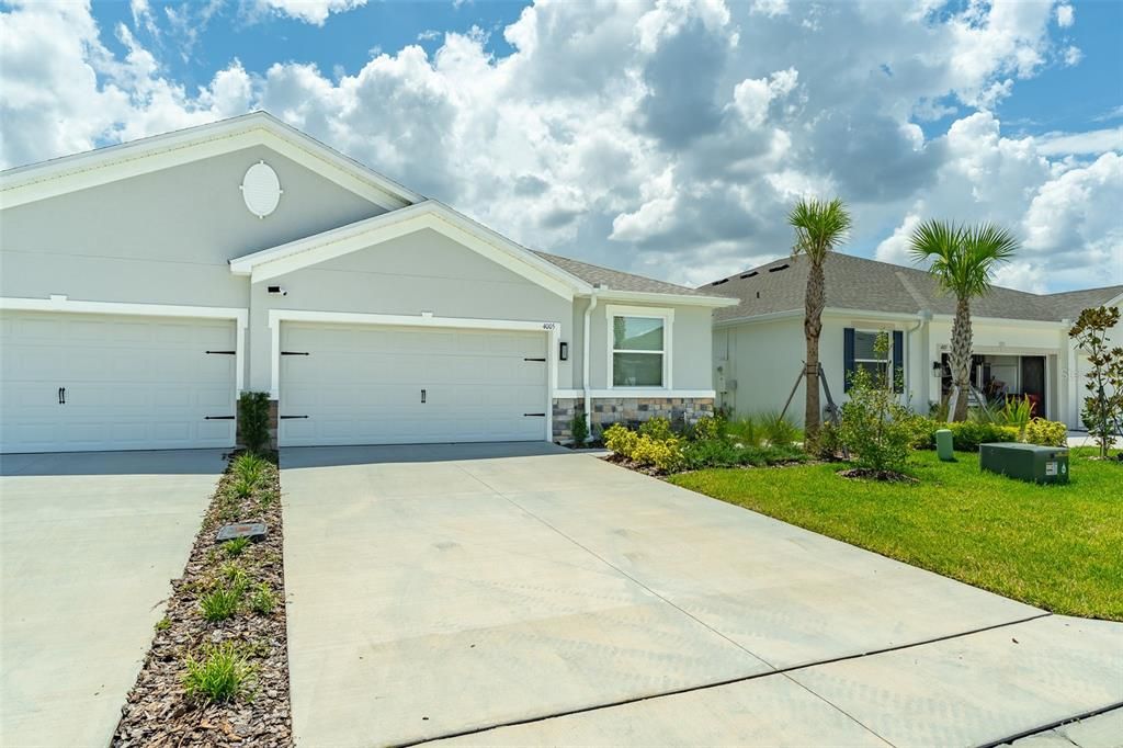 For Rent: $2,450 (3 beds, 2 baths, 1565 Square Feet)