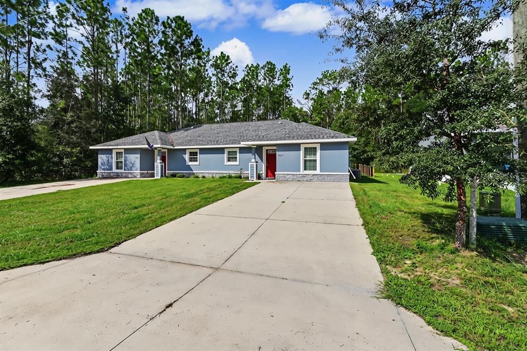 En Venta: $399,999 (4 camas, 0 baños, 2282 Pies cuadrados)