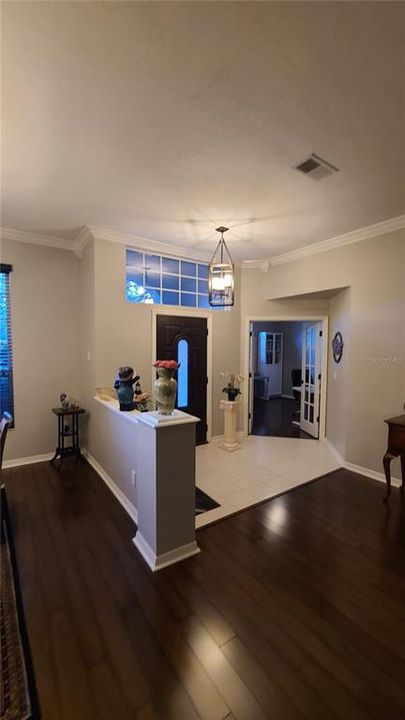 For Rent: $2,600 (3 beds, 2 baths, 2249 Square Feet)