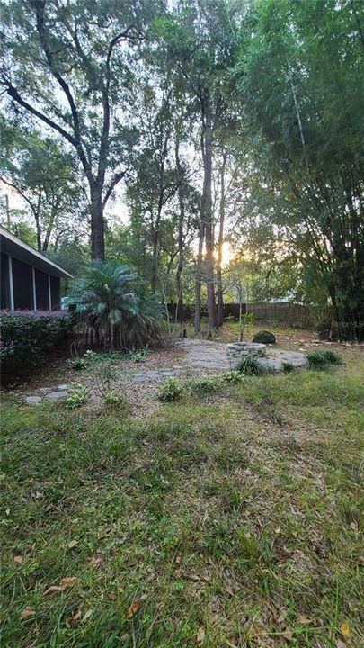 For Rent: $2,600 (3 beds, 2 baths, 2249 Square Feet)