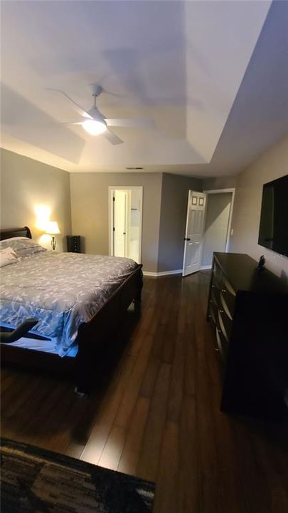 For Rent: $2,600 (3 beds, 2 baths, 2249 Square Feet)