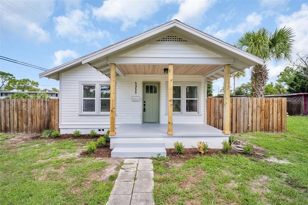 En Venta: $364,900 (3 camas, 2 baños, 1104 Pies cuadrados)