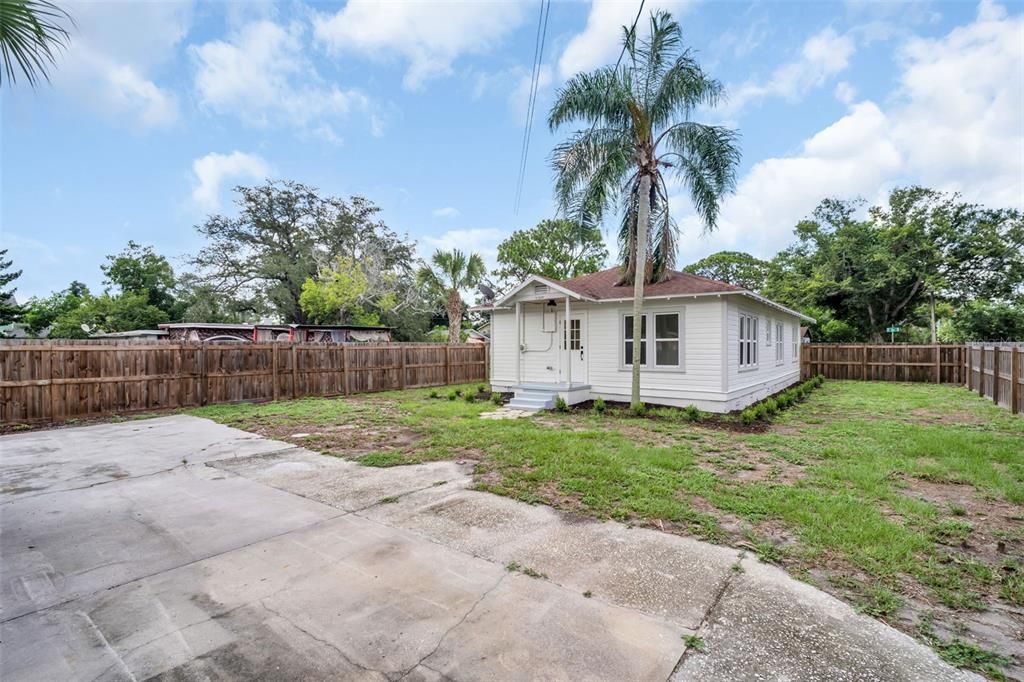 En Venta: $364,900 (3 camas, 2 baños, 1104 Pies cuadrados)