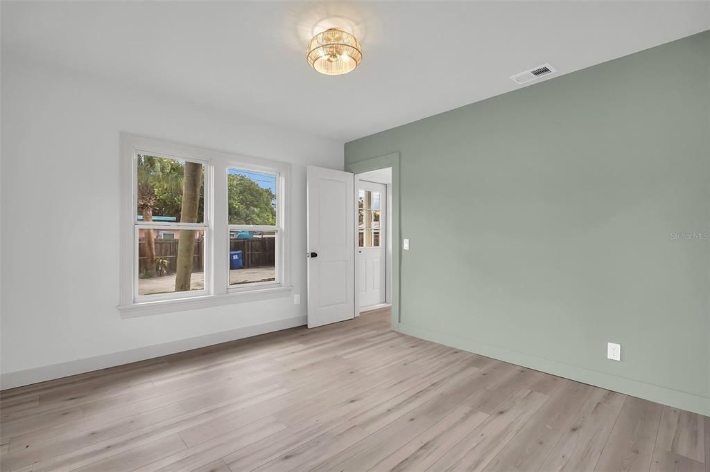 En Venta: $364,900 (3 camas, 2 baños, 1104 Pies cuadrados)