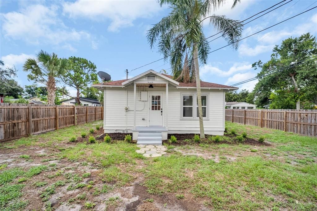En Venta: $364,900 (3 camas, 2 baños, 1104 Pies cuadrados)