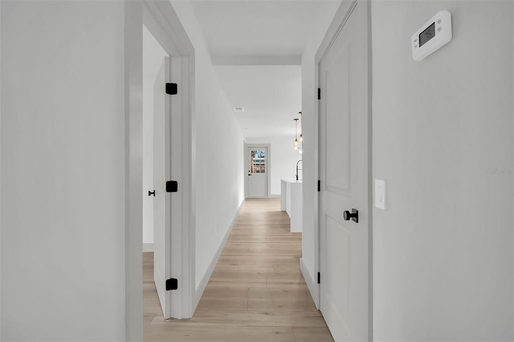 En Venta: $364,900 (3 camas, 2 baños, 1104 Pies cuadrados)