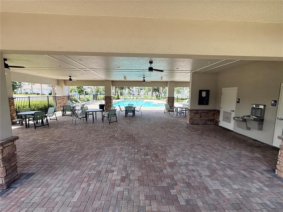 For Sale: $474,990 (4 beds, 3 baths, 2.06 Square Feet)