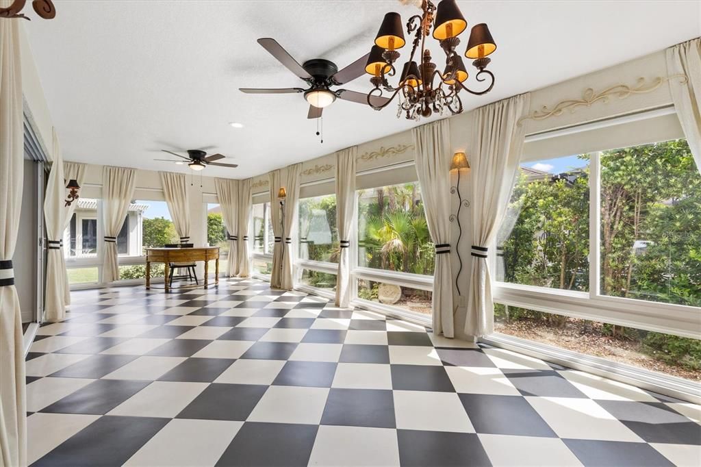 En Venta: $590,000 (3 camas, 2 baños, 2117 Pies cuadrados)
