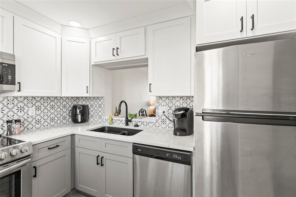 En Venta: $169,900 (1 camas, 1 baños, 875 Pies cuadrados)