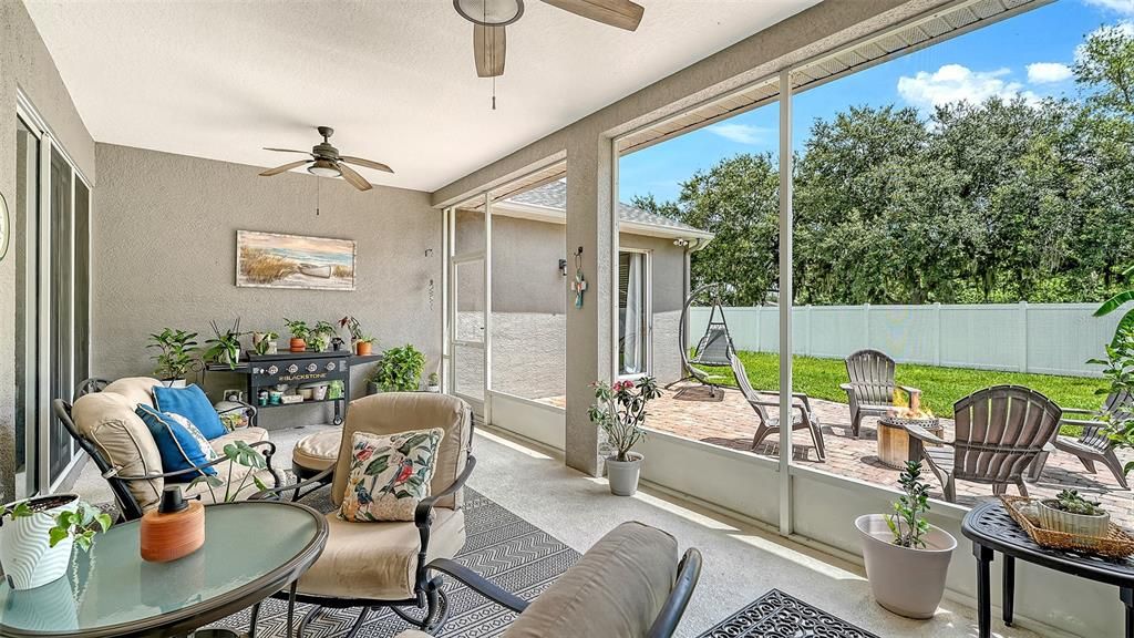 En Venta: $450,000 (3 camas, 2 baños, 2434 Pies cuadrados)
