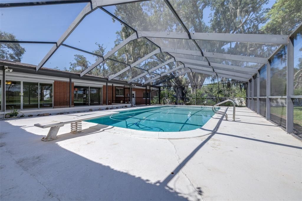 En Venta: $425,000 (5 camas, 3 baños, 3091 Pies cuadrados)
