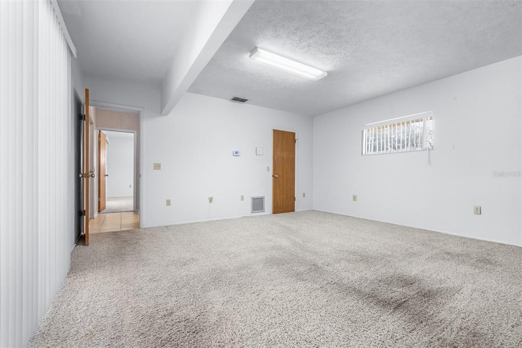 En Venta: $425,000 (5 camas, 3 baños, 3091 Pies cuadrados)
