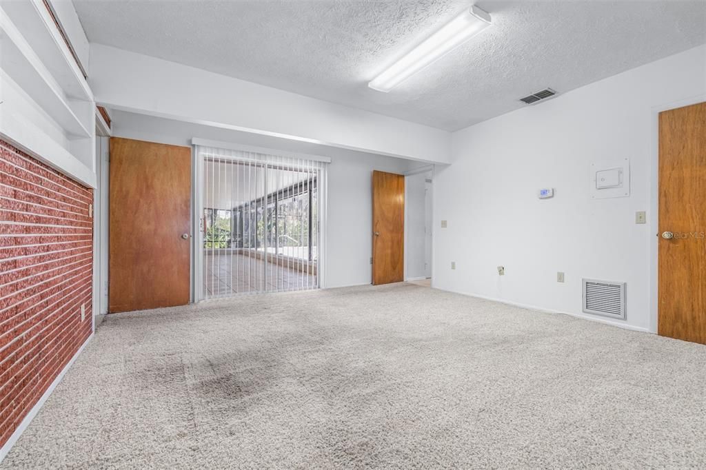 En Venta: $425,000 (5 camas, 3 baños, 3091 Pies cuadrados)